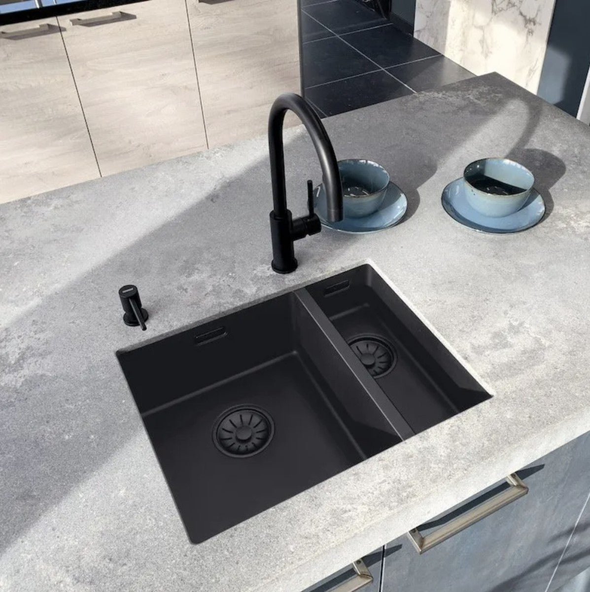 Lorreine Spoelbak 50BQ37TGM finish